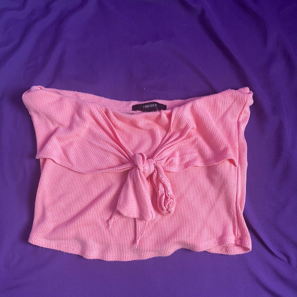 No sleeve baby pink crop top